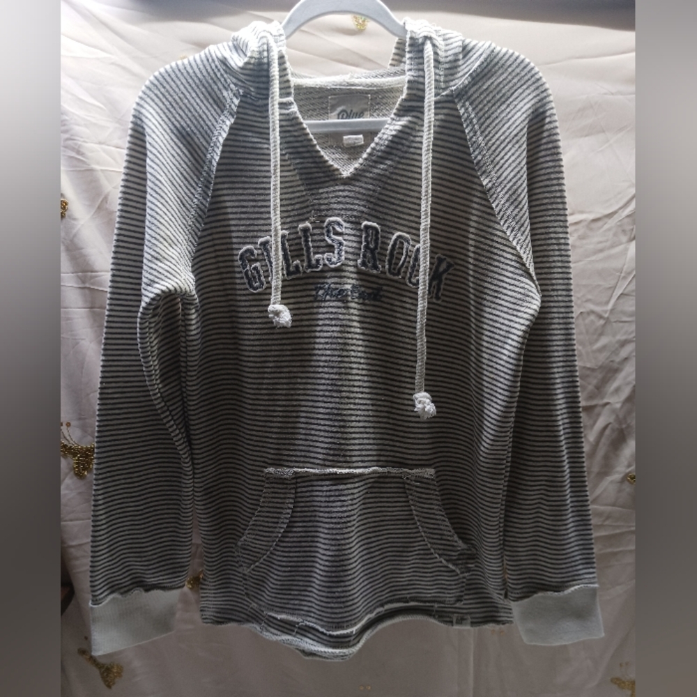 Blue 84 Pullover Hoodie shirt/ Size S / Gills Rock